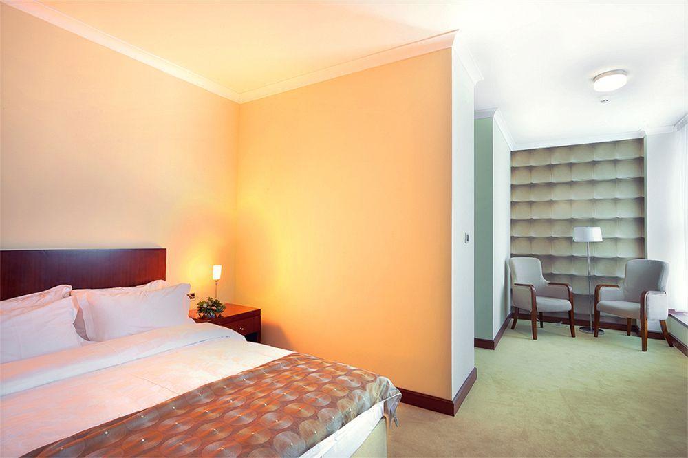 Hotel Turist クラリエボ 部屋 写真