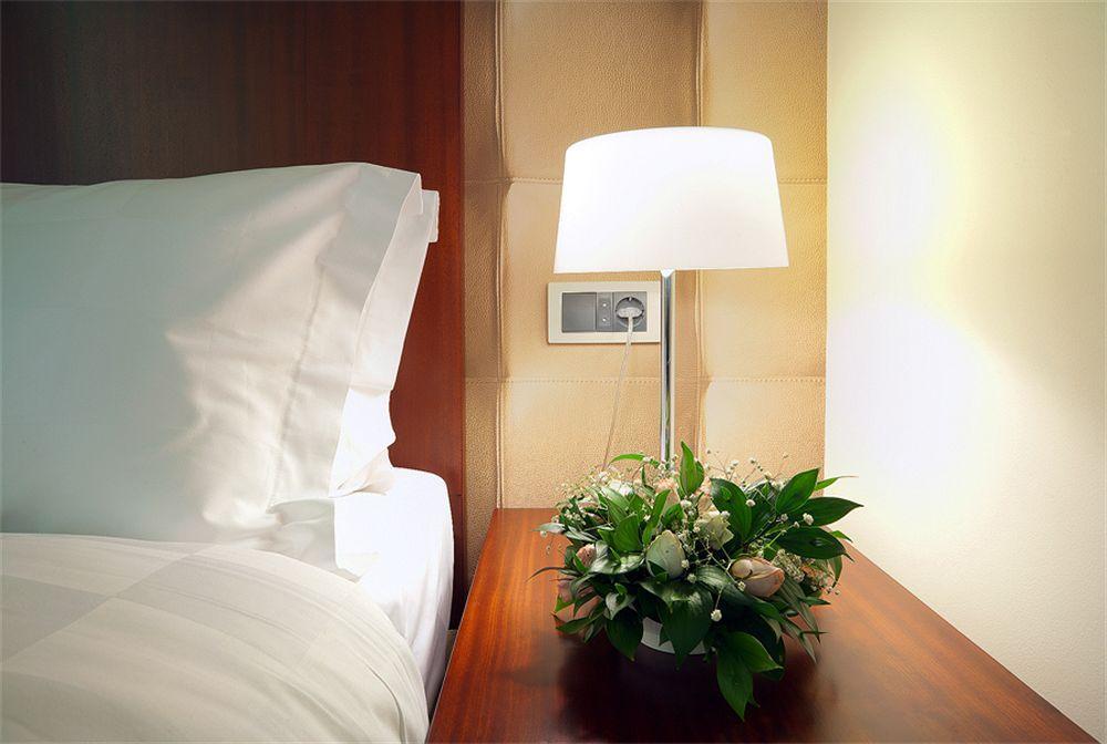 Hotel Turist クラリエボ 部屋 写真